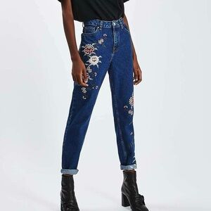 Topshop Embroidered Moto Mom Jeans Size 28